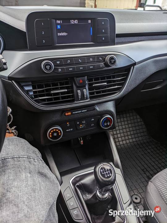Ford Focus MK4 15 EcoBoost Jarząbki sprzedam