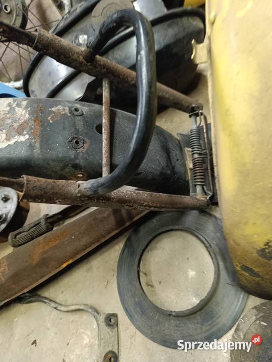 Części wsk 125 wfm MZ Etz 150 jawa cz 175 koła Pozostałe lubelskie Zamość sprzedam