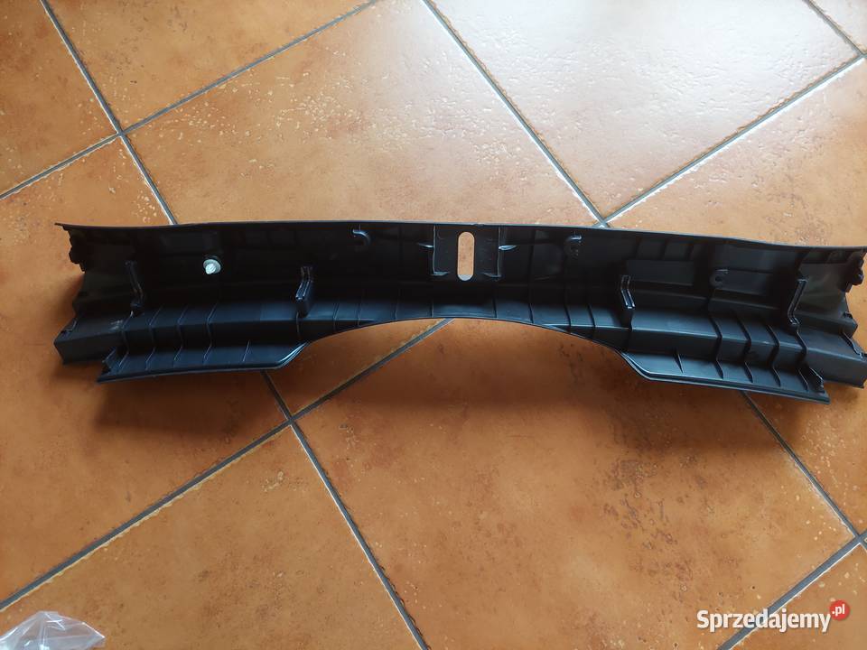 TOYOTA RAV 4 V 19 LISTWA BAGAŻNIKA 5838742090 Rybnik sprzedam