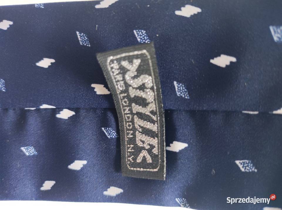 krawat stylowy elegancki ponadczasowy casual świętokrzyskie Kielce