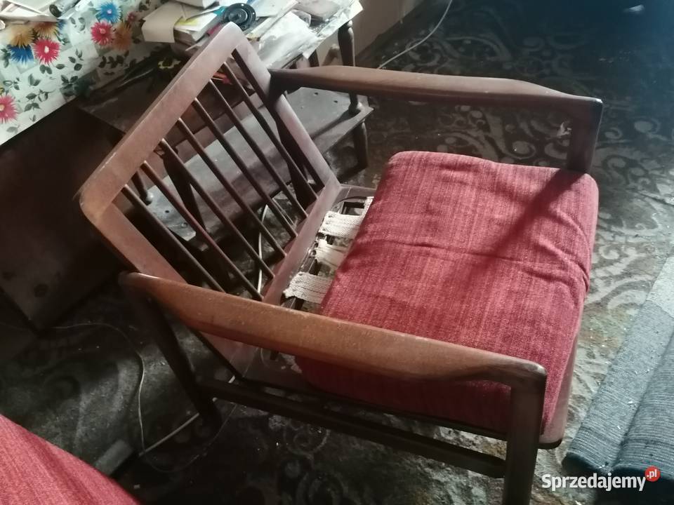 Fotel B7522 projektu Zenona Bączyka z lat 60rych Kraków