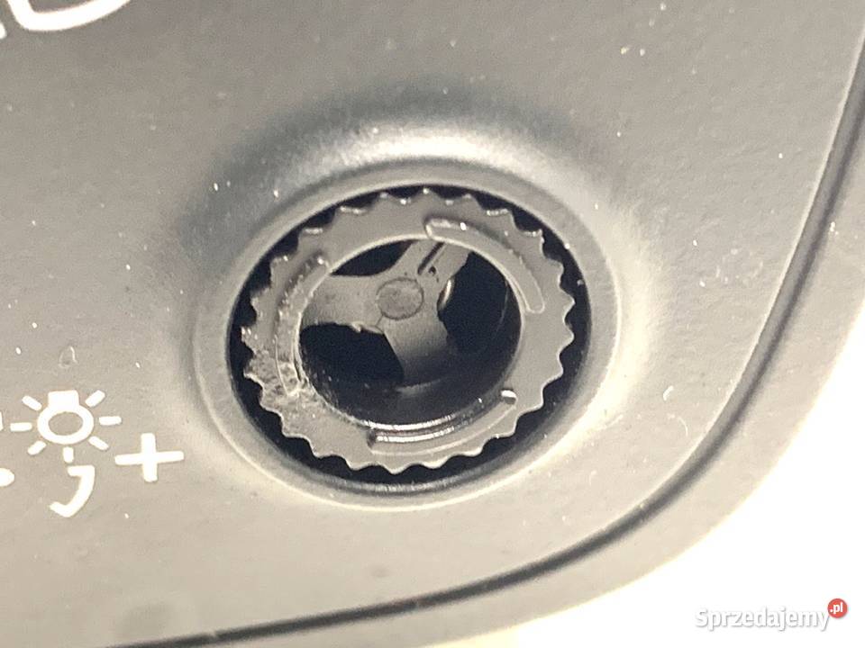 WŁĄCZNIK ŚWIATEŁ D AUDI A6 C7 4G0941531AL 1018