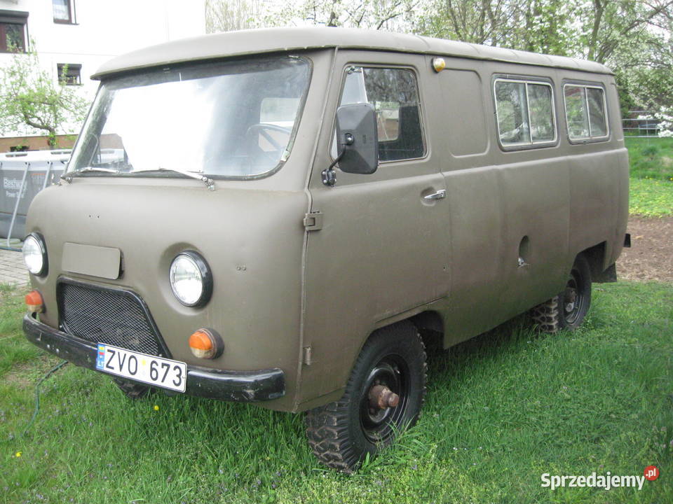 UAZ 452 buchanka z dokumentami