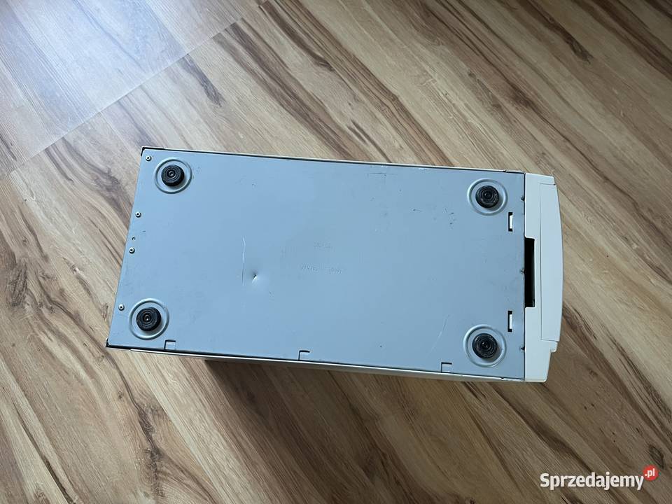 Zabytkowy komputer PC Fujitsu Tbird Intel Klasy Celeron  Brzana