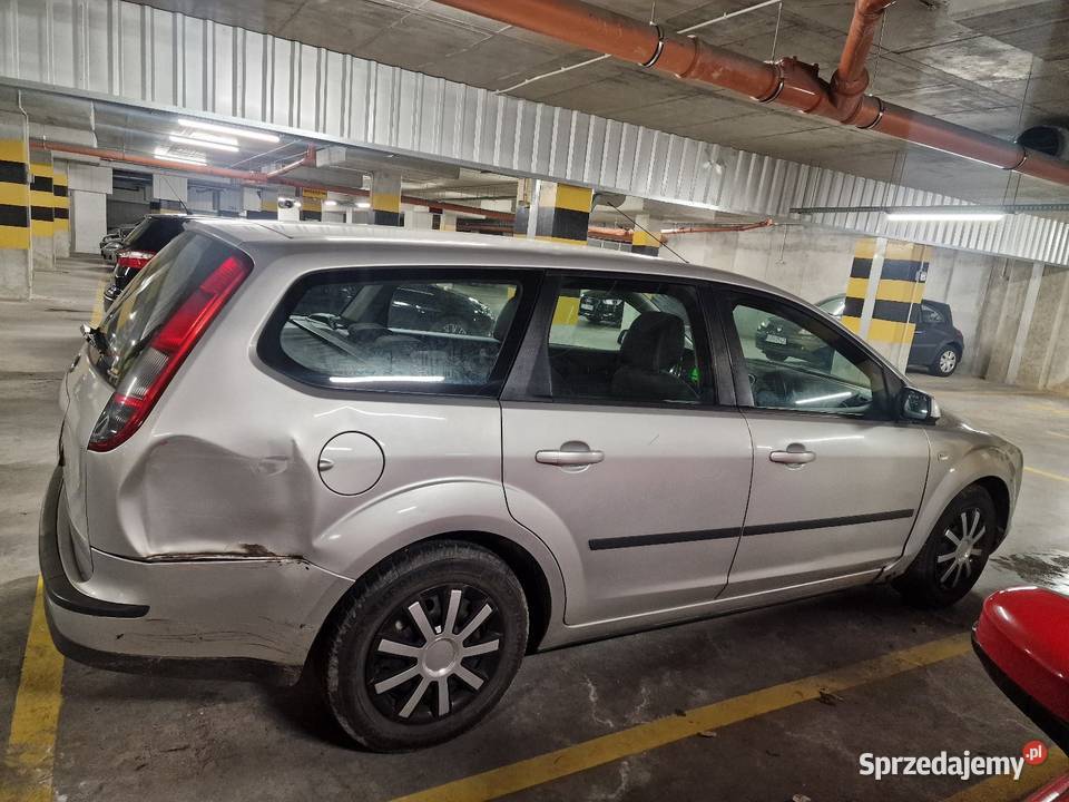 Ford Focus mk2 14 benzyna światła przeciwmgielne Żory sprzedam