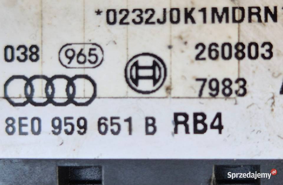 CZUJNIK UDERZENIA AUDI A4 B6 AUDI A4 B7