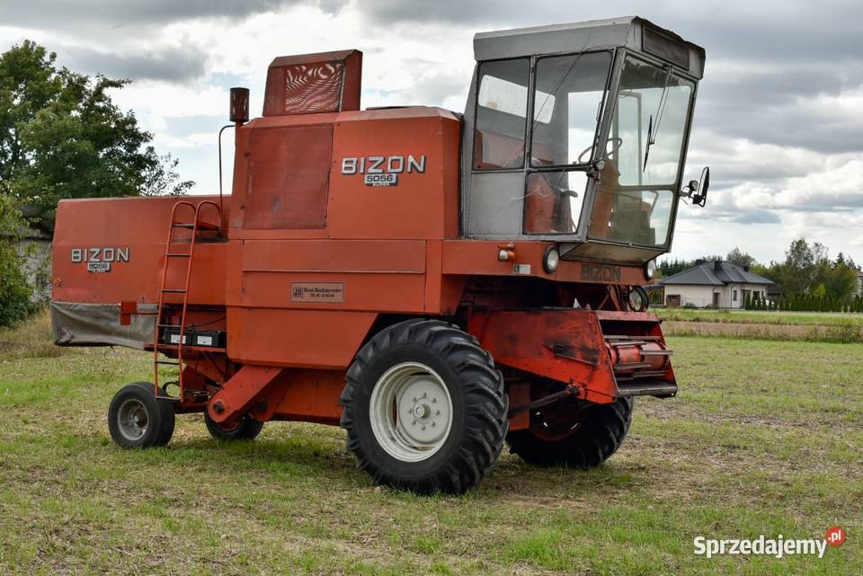 Kombajn zbożowy Bizon Z056 wersja export Nowa Sucha