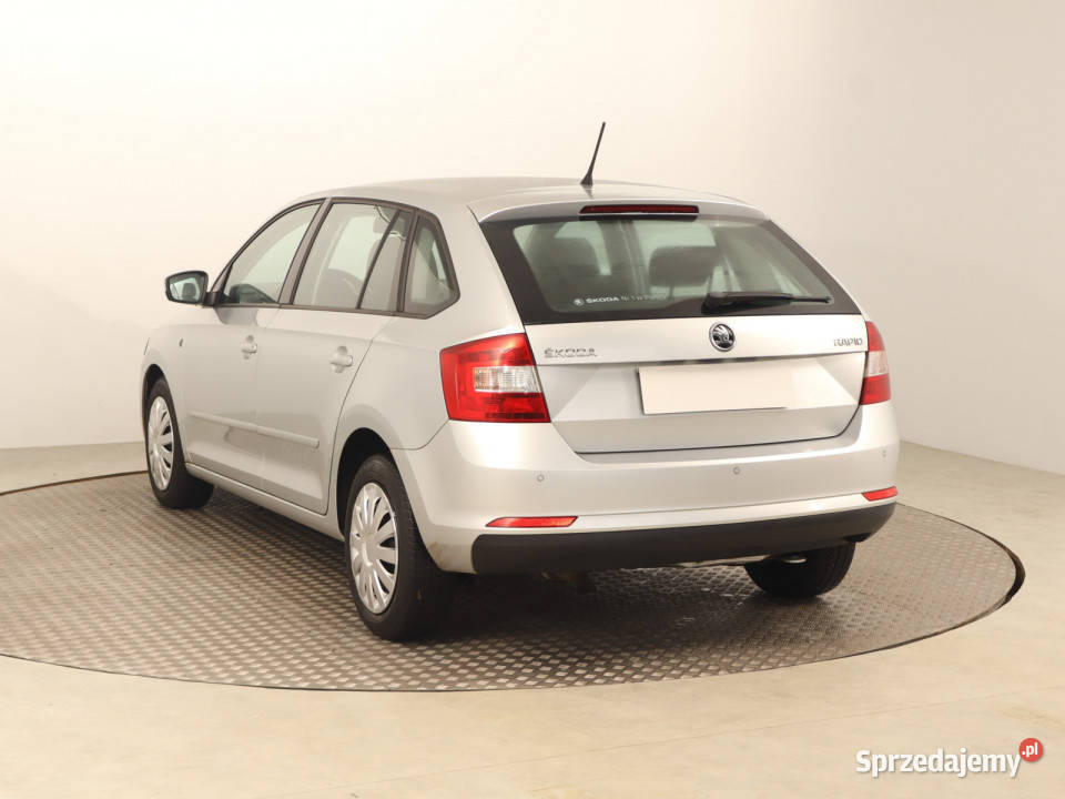 Skoda Rapid Spaceback 12 TSI manualna Bielany Wrocławskie