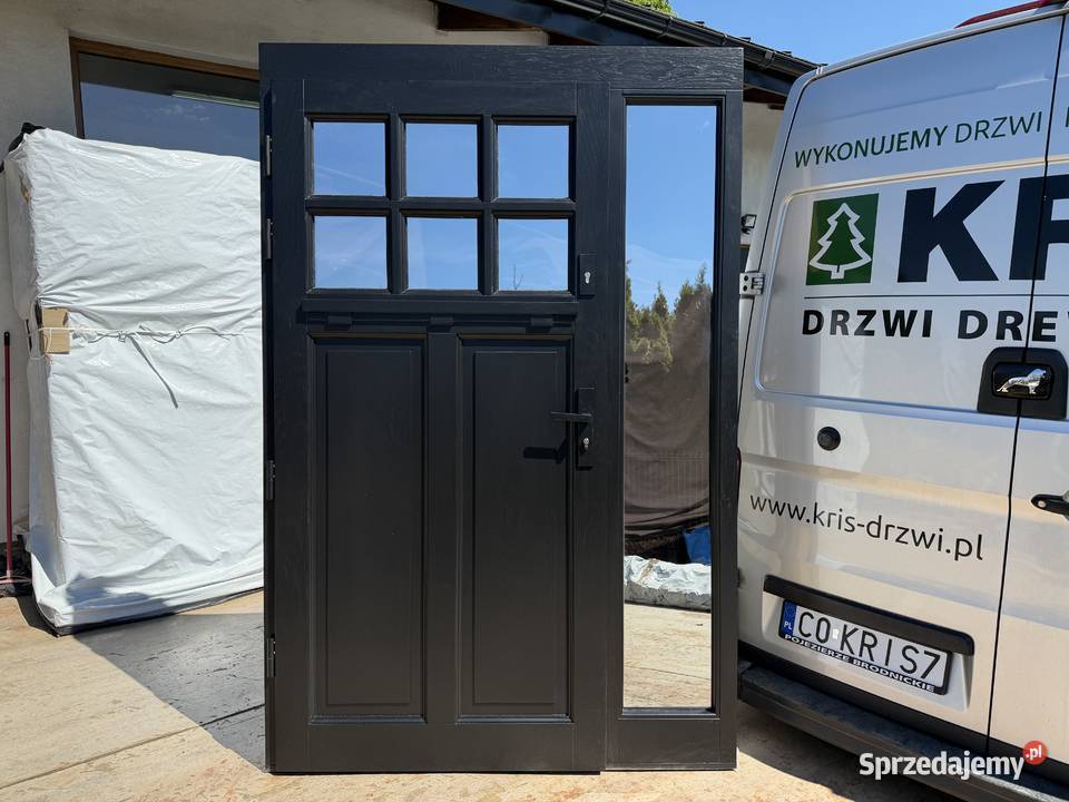 Drzwi zewnętrzne drewniane z doświetlem NA Zabrze sprzedam