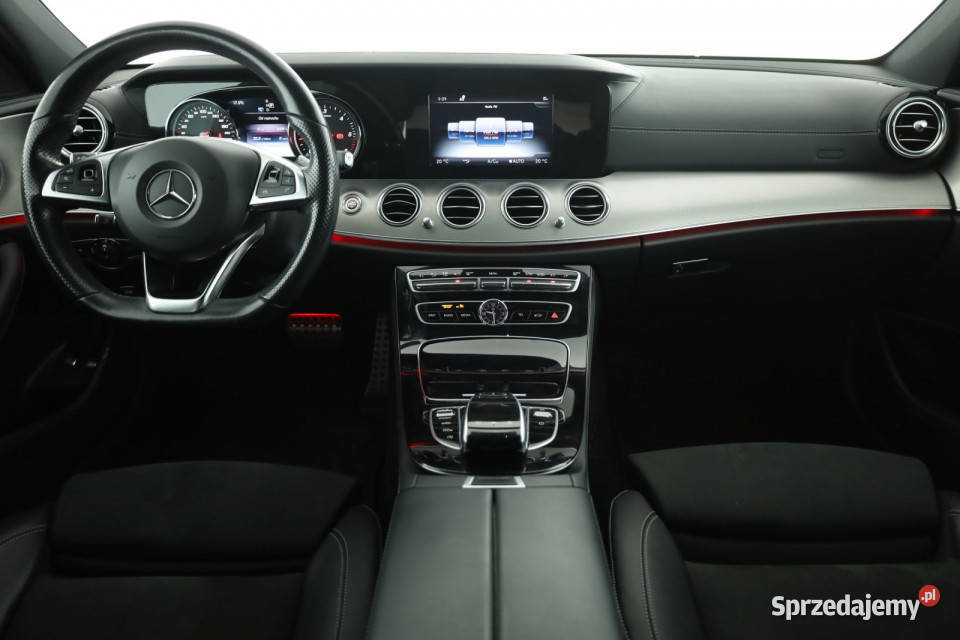 Mercedes E E 220 d Piaseczno