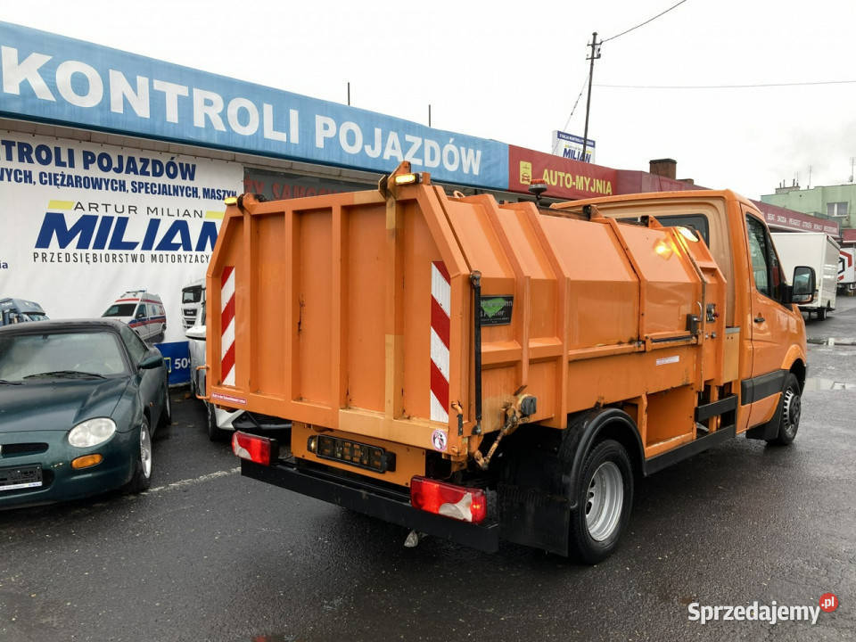 Mercedes Sprinter Sprinter 513 Śmieciarka Prasa Rok produkcji 2010