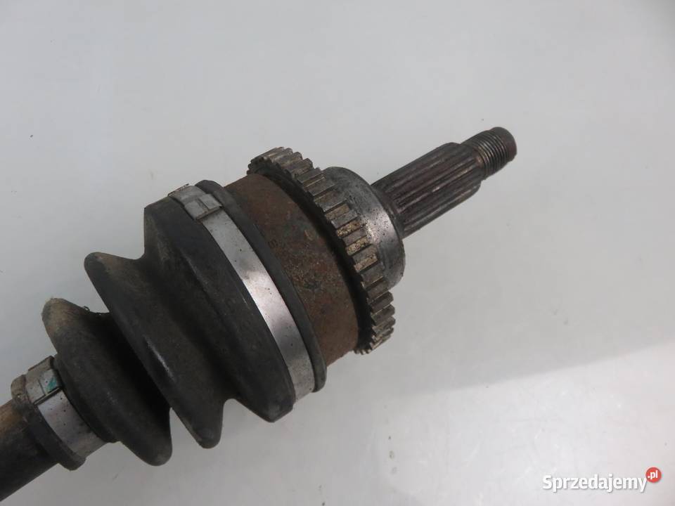 PÓŁOŚ LEWA TYLNA SUZUKI BALENO 16 i 16V G16B