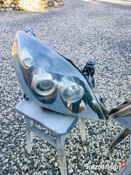 Reflektory Lampy lewa prawa Opel Vectra C Signum Lampy przednie