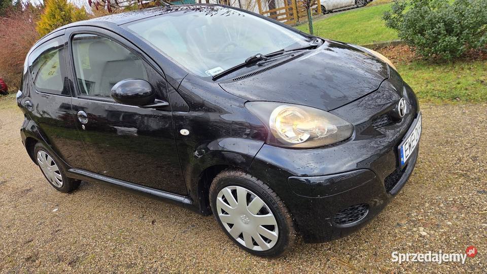 Toyota Aygo Automat 2011 garażowany pomorskie