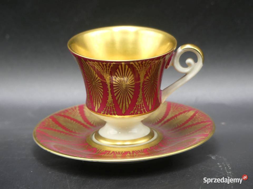 Zjawiskowa bogato złocona mokka Alka niemal