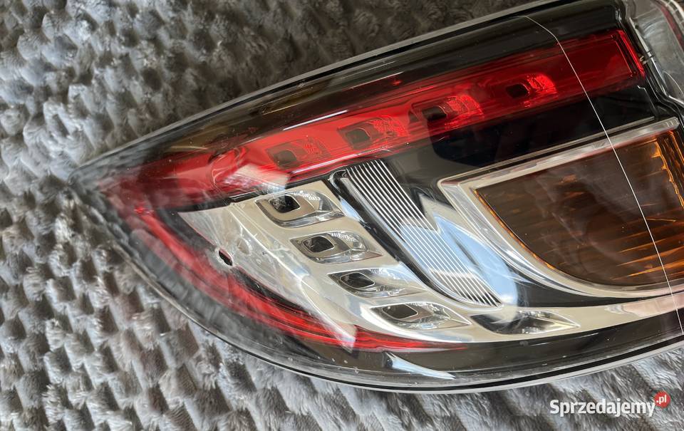 MAZDA 6 GH KOMBI LIFT 20102012 LAMPA TYLNA LEWA Kłomnice sprzedam