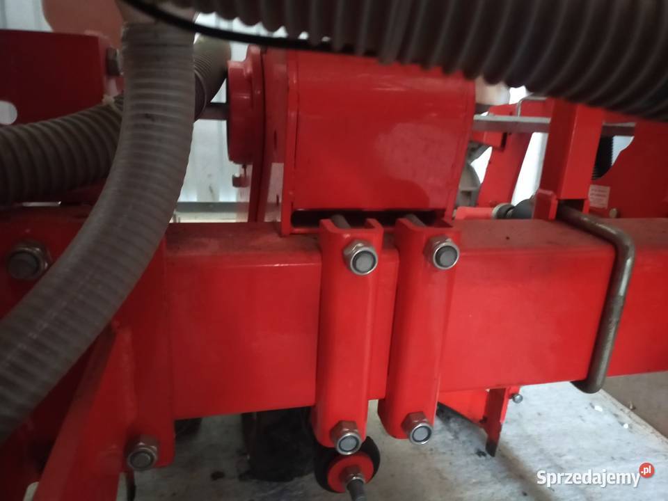 Pneumatyczny siewnik do kukurydzy Ozdoken VPHE nieuszkodzony Przemyśl