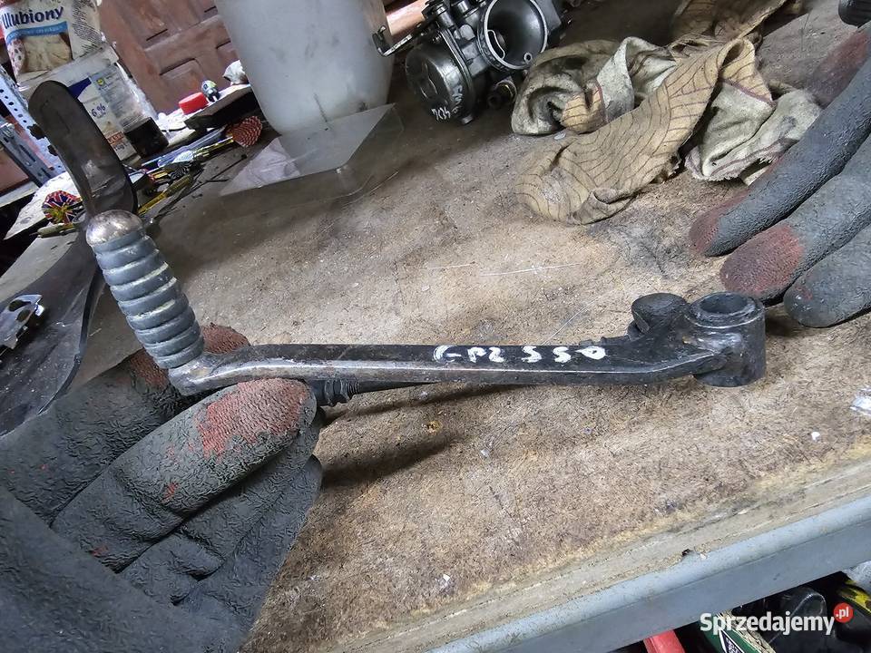 Kawasaki GPZ 550 nóżka stopka wajcha zmiany dolnośląskie sprzedam