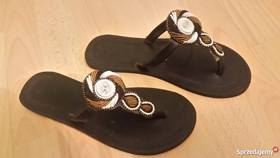 Klapki ręcznie wykonane z naturalnej skóry i łódzkie