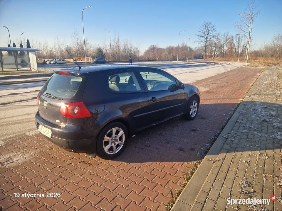 Volkswagen Golf 5 14 benzyna z gazem 1390cm3 Legnica