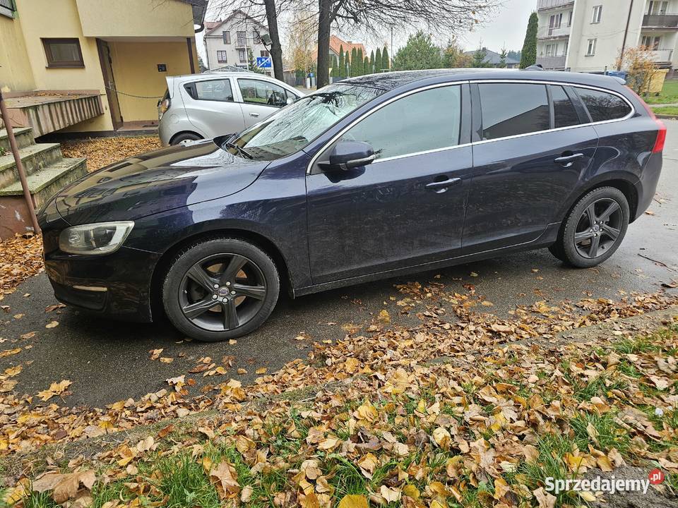 Volvo V60 D4 2016 salon polska lubelskie Międzyrzec Podlaski