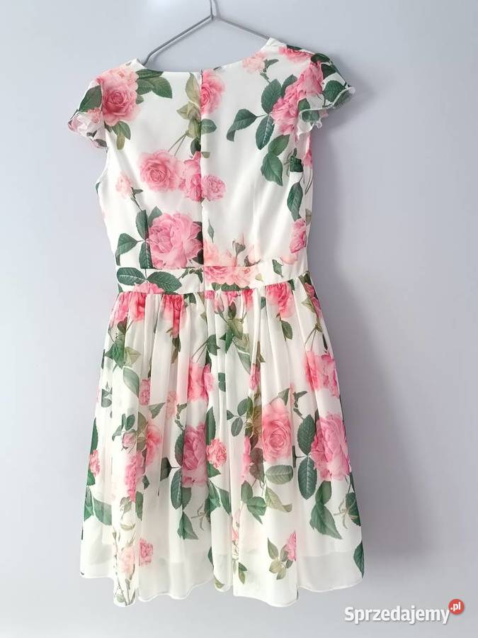 Sukienka damska raz ubrana S Śrem