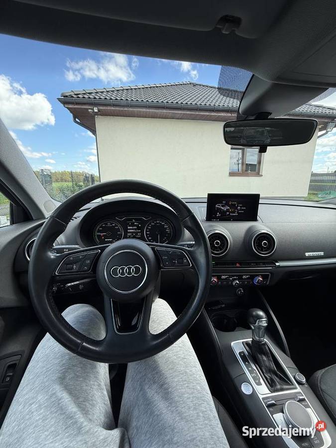 Audi A3 etron 2018 hybryda Książenice sprzedam