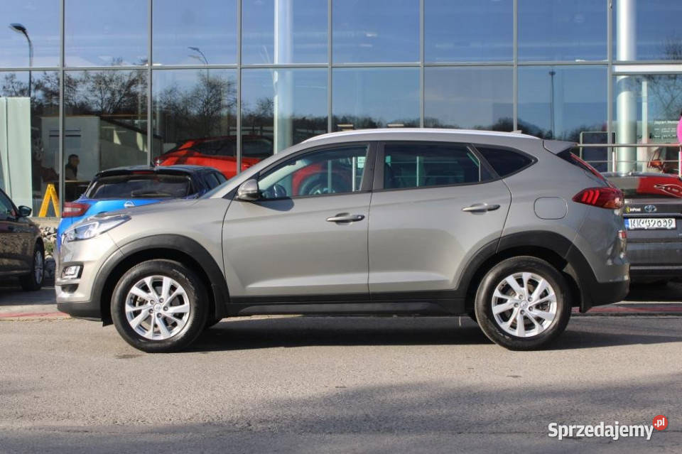 HYUNDAI Tucson 2020r Salon Carplay Pogdrz Fotele 132KM