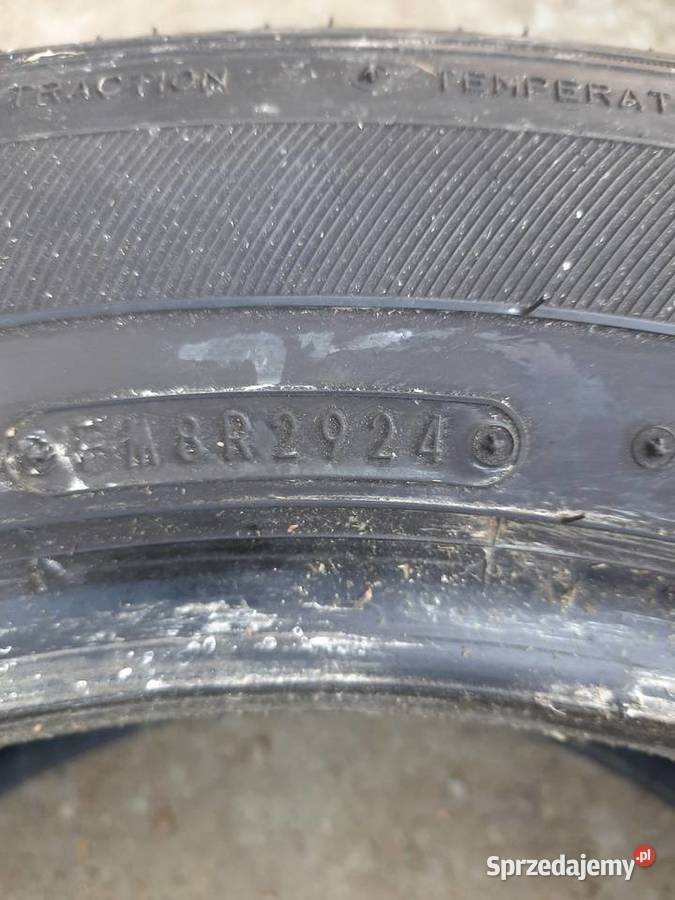 4 Opon letnich falken 23555R17 Czemierniki sprzedam