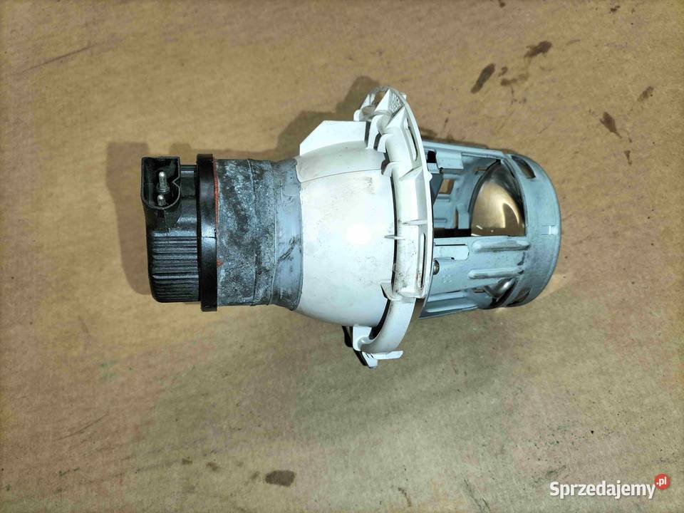 Soczewka lampy mijania BMW E34 E32 osobowe Poręba