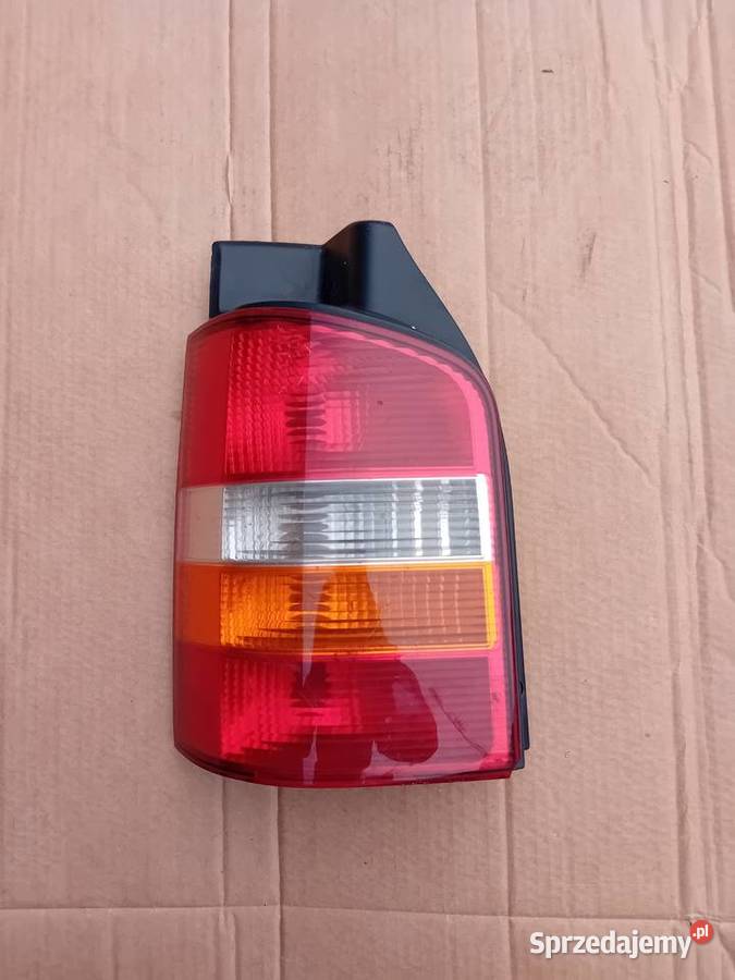 VW T5 lampa tylna lewa Przeźmierowo