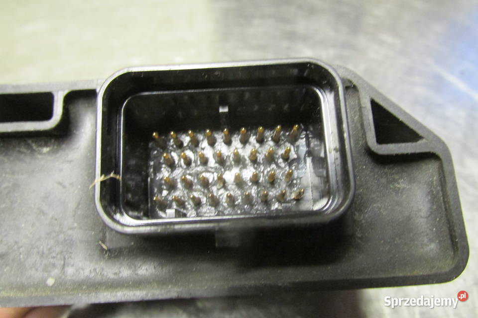 Moduł zapłonowy Suzuki AN 400 Burgman 02r części Sandomierz