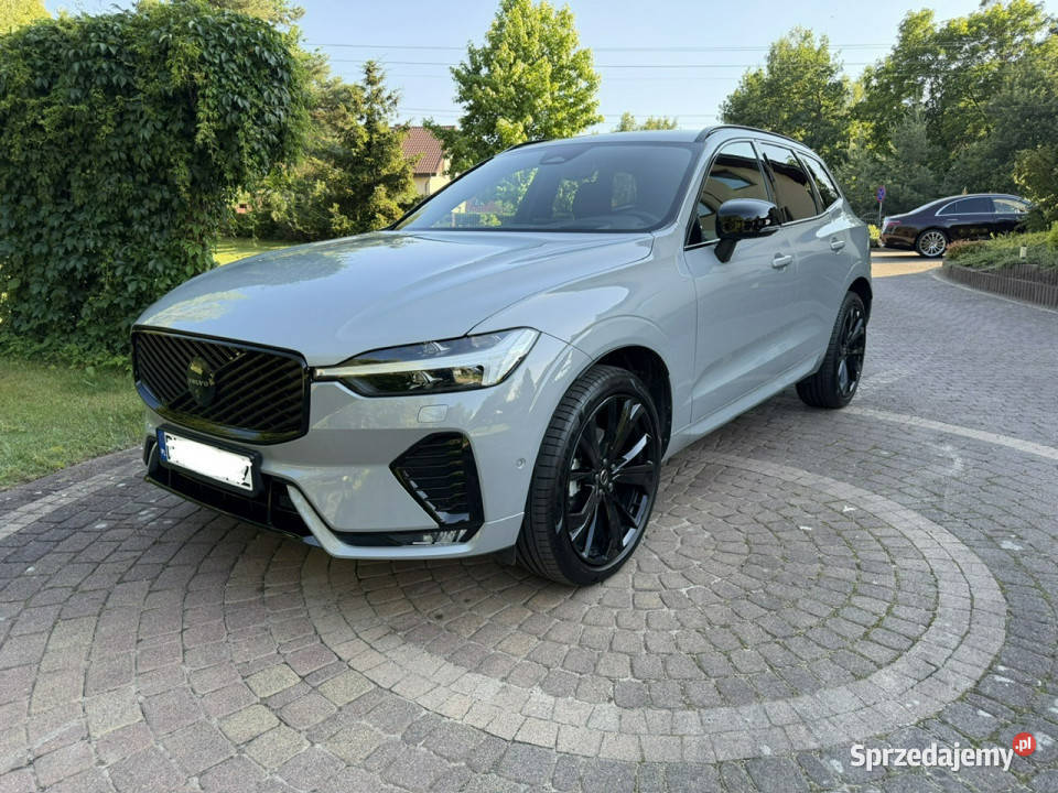 Volvo XC 60 LIFT B5 AWD Black Edition Panorama kurtyny powietrzne dolnośląskie Syców