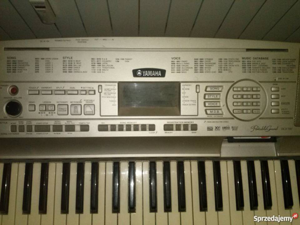 【美品】YAMAHA 電子ピアノ Portable Grand DGX-300 美品】YAMAHA 電子ピアノ Portable Grand DGX-300 ヤマハ - 【美