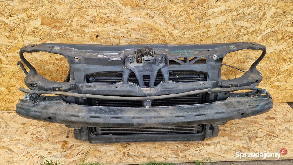 VW GOLF IV 14 BENZYNA PAS PRZEDNI KOMPLET Słowikowo