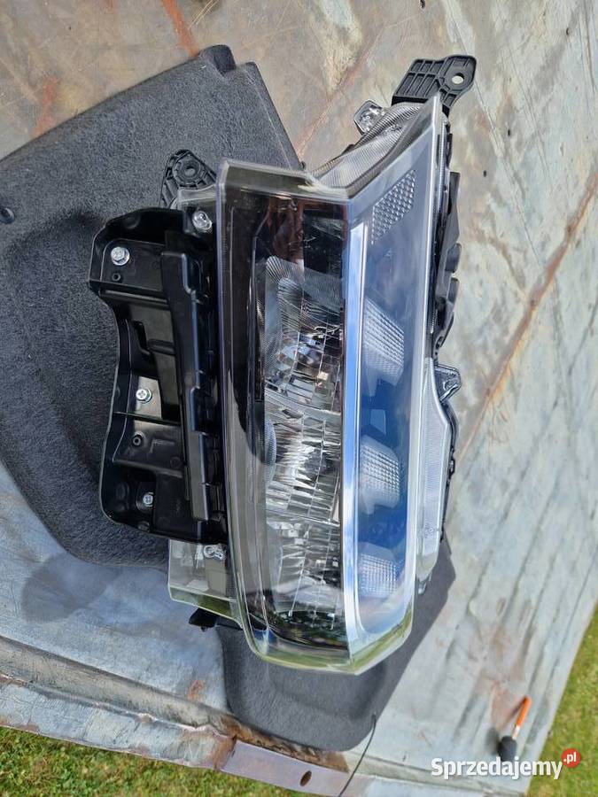 Suzuki SX4 SCross II reflektor Full LED ORG EU podkarpackie Mielec sprzedam