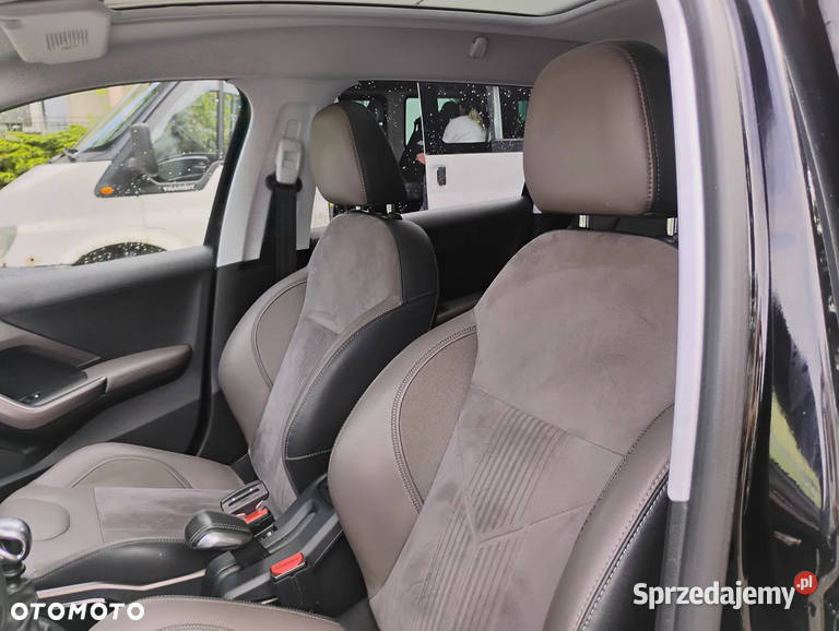 PEUGEOT 2008 LED 2013r 16HDI 115 Jasne wnętrze Parczew sprzedam