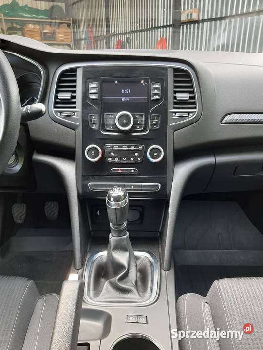 RENAULT MEGANE IV GRANDTOUR 2017R ASO 1WŁ kupiony w polskim salonie Kielce sprzedam