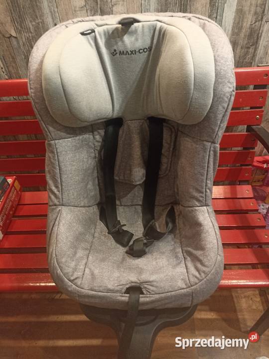 Fotelik samochodowy Maxi Cosi TobiFix 918 czarny