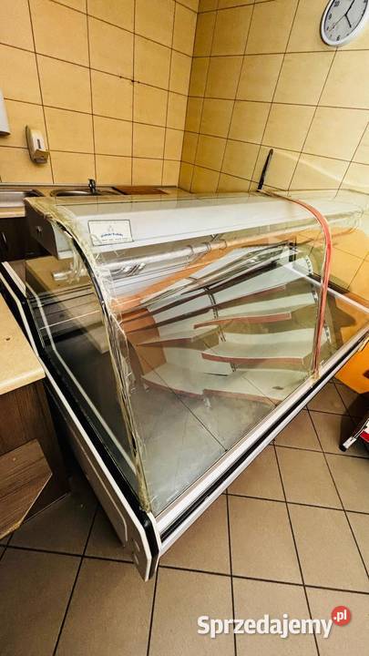 Lada chłodnicza przeszklona Sklep Kobylnica