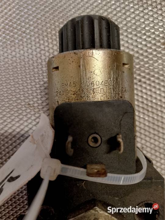 ELEKTROZAWÓR HYDRAULICZNY NA 24V BM4513604E0A Turek
