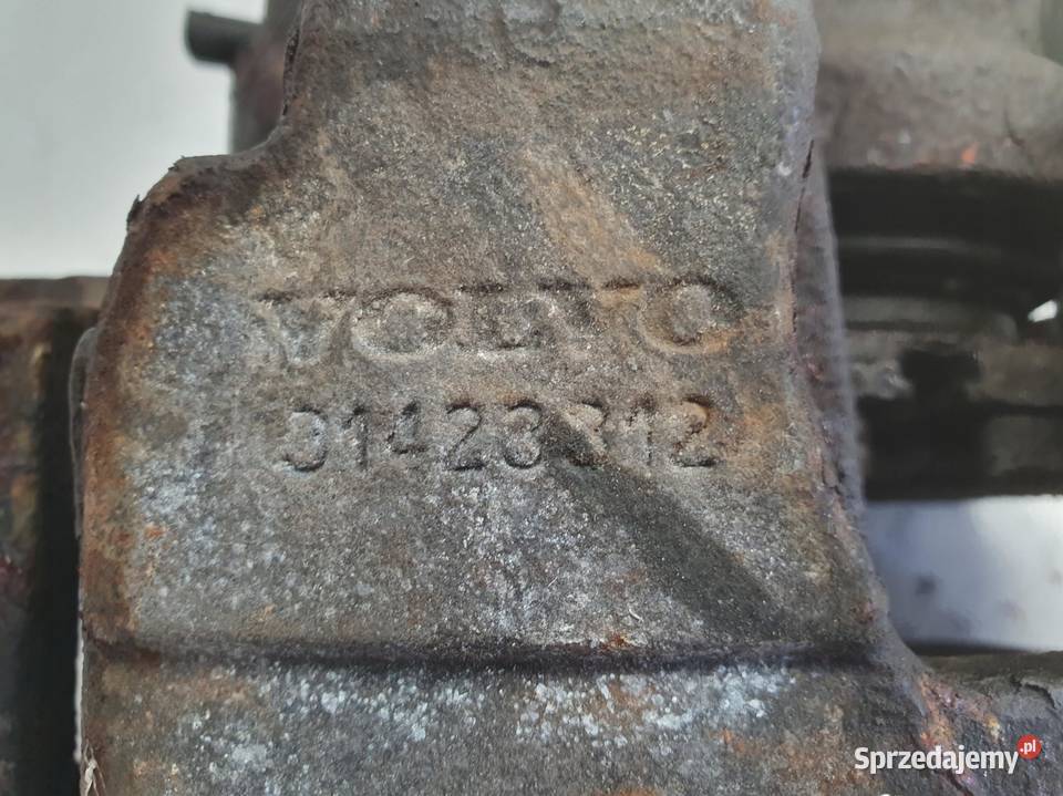 Volvo S60 II XC60 I PRZEDNI ZACISK HAMULCOWY