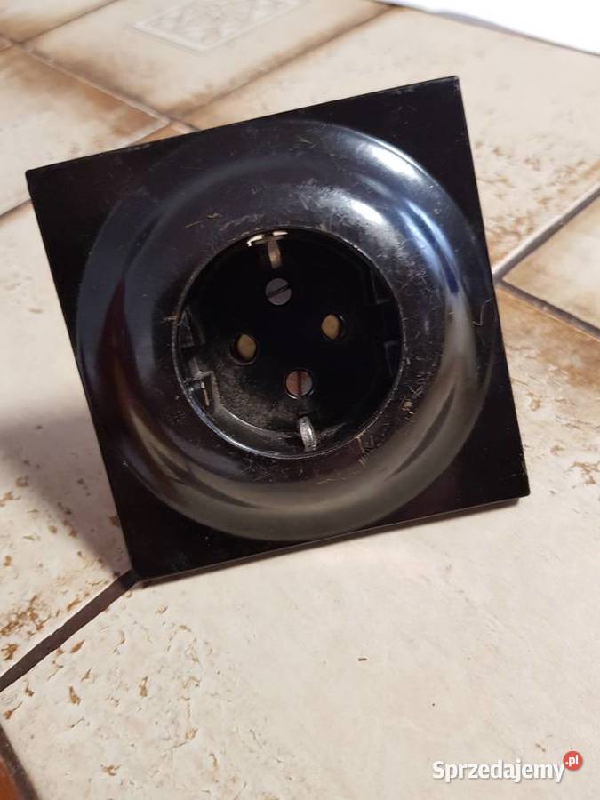 NoweLoftz epokiBakelitowe gniazdo z uziemieniem zachodniopomorskie Barlinek