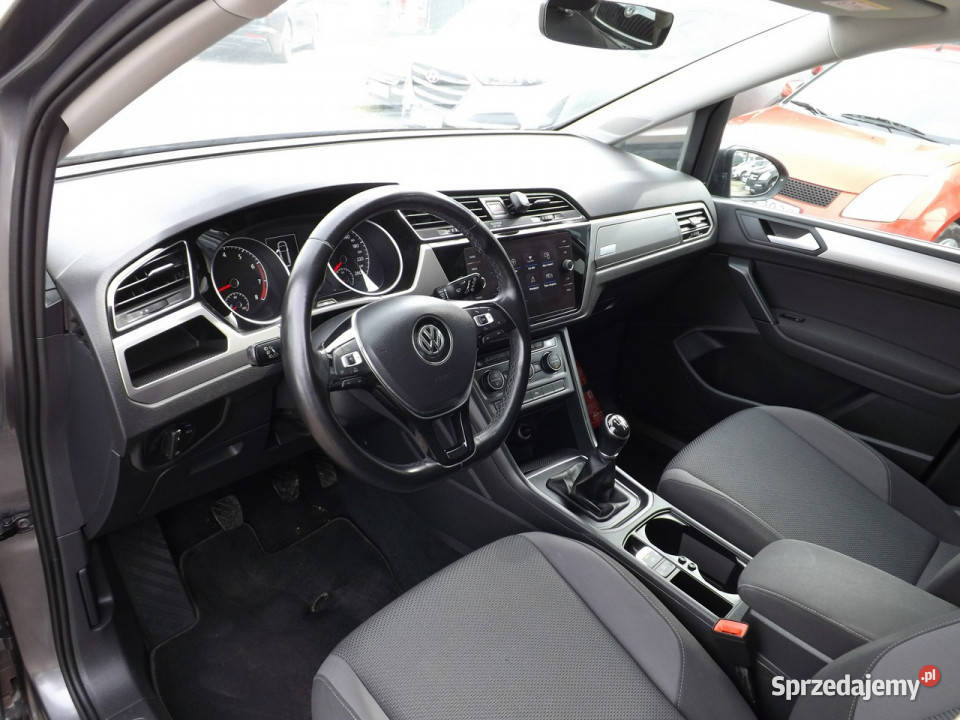 Volkswagen Touran III 2015