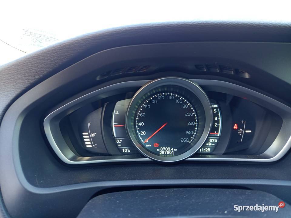 Sprzedam Volvo V40 D4 moc 190 dynamiczne i ESP Nidzica