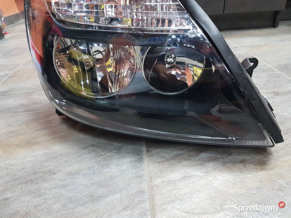RENAULT SCENIC I LIFT 2001 LAMPA PRZOD REFLEKTOR