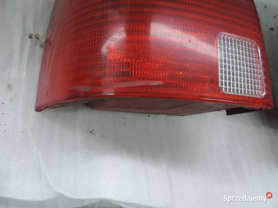 VW PASSAT B5 KOMBI LAMPA LEWA TYLNA Nowy Sącz