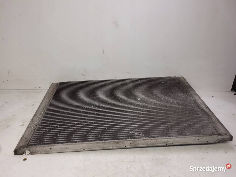 CHŁODNICA WODY AUDI A8 D3 LIFT 30 TDI 4E0121251 Przystajń