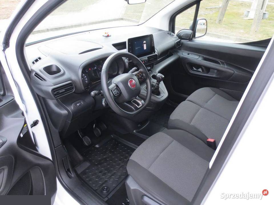 Fiat DOBLO 15d 102 2023r SALON POLSKA ORYGINAŁ Ciechanów