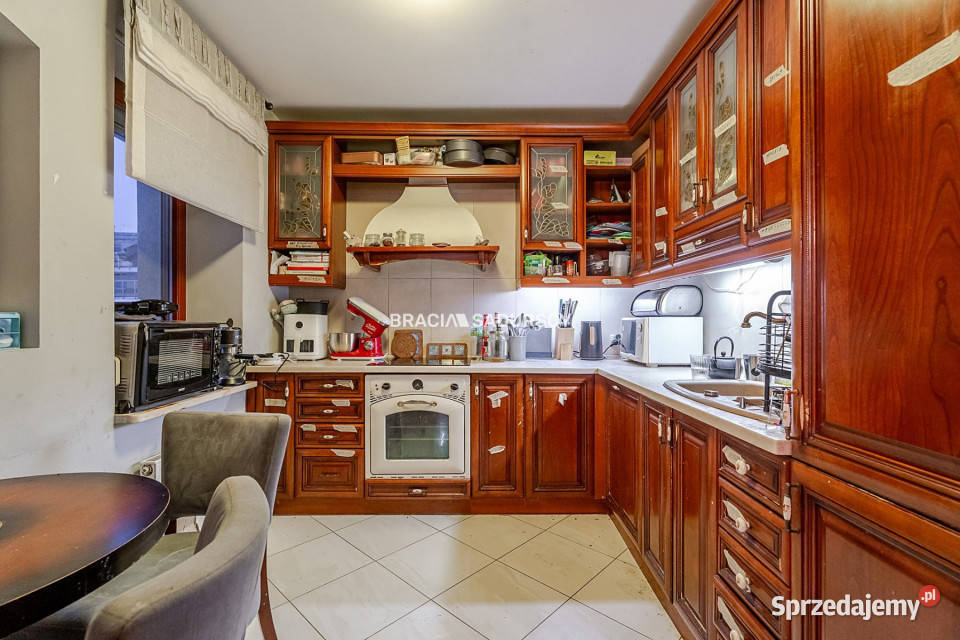 sprzedaży mieszkania Kraków 97m2 5pok własność